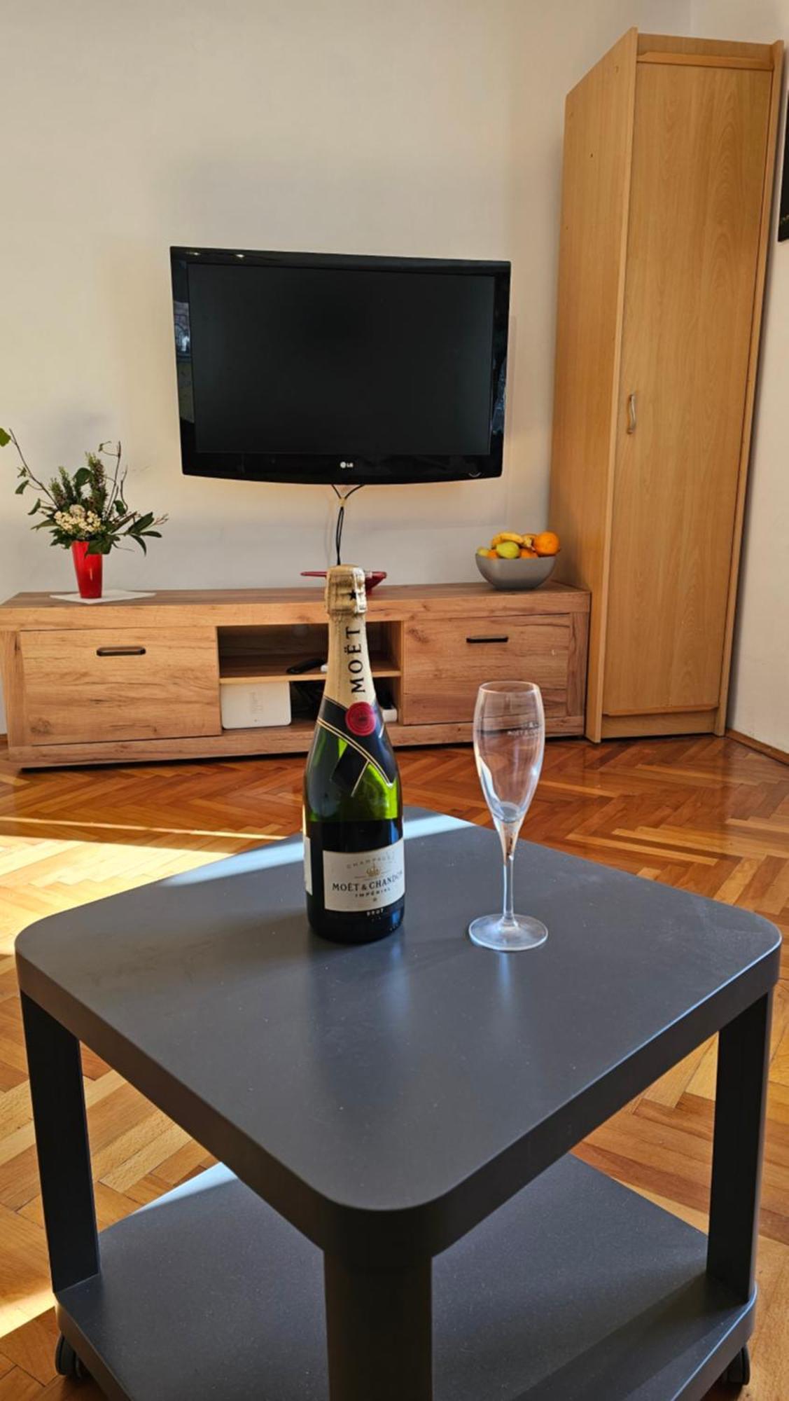 Apartment 22 奥米什 外观 照片